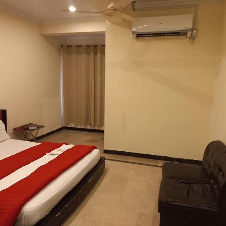 Hotel Tulip Inn Rawalpindi Extérieur photo