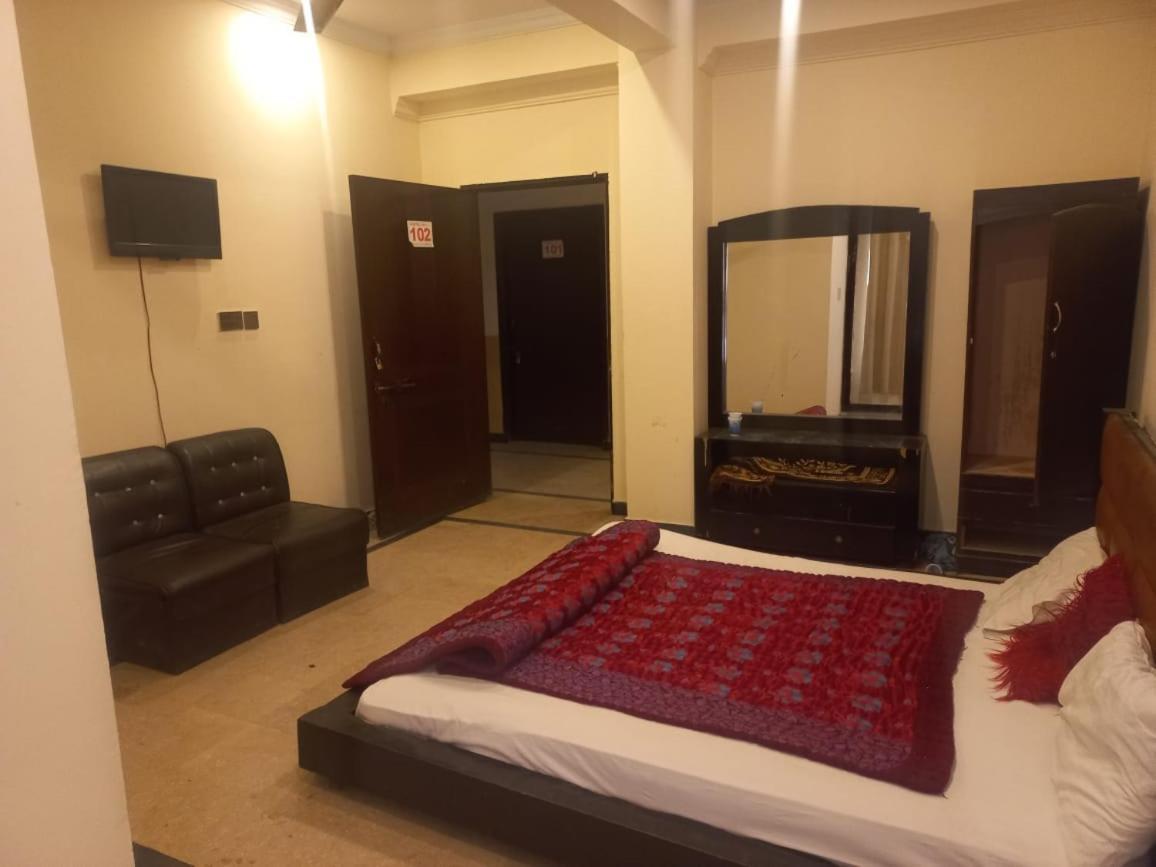Hotel Tulip Inn Rawalpindi Extérieur photo